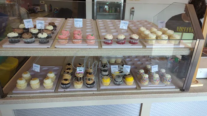 Gigi's Cupcakes at Brier Creek, Raleigh Picture 1