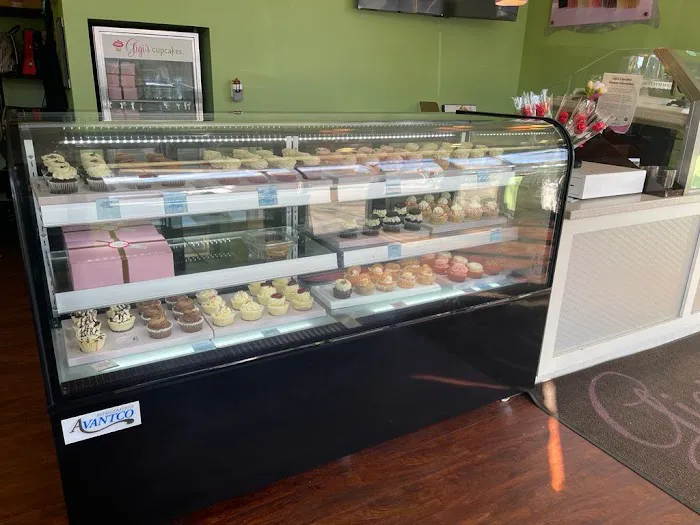 Gigi's Cupcakes at Brier Creek, Raleigh Picture 9