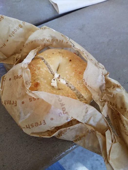 Bruegger's Bagels Picture 8