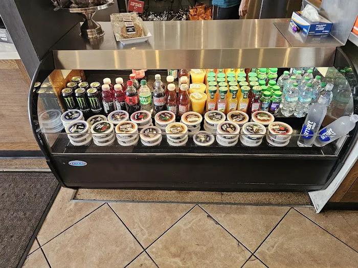 Bruegger's Bagels Picture 6