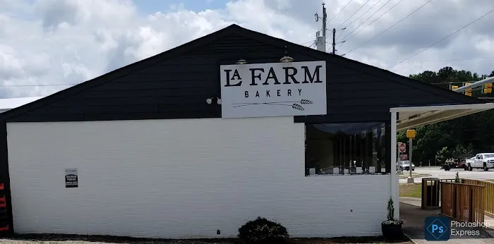 La Farm Bakery Picture 4