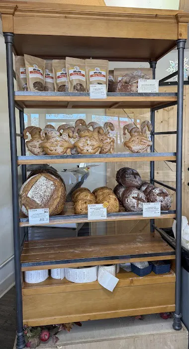 La Farm Bakery Picture 2