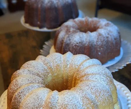 Lillie Mae's Pound Cakes