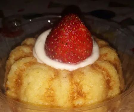 Bundts By Brenu00e9e