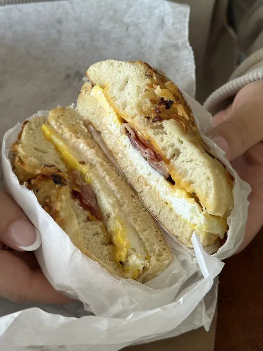 Bruegger's Bagels Picture 9