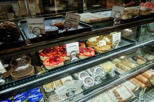 Guglhupf Bakery