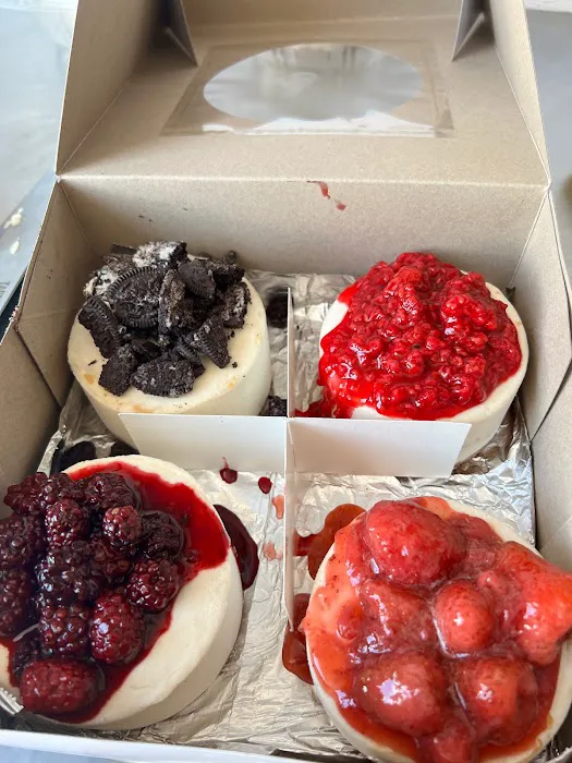 AJ's Cheesecakes Picture 2