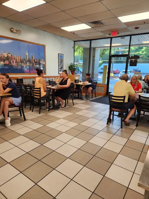 New York Bagels & Deli North Raleigh Picture 3