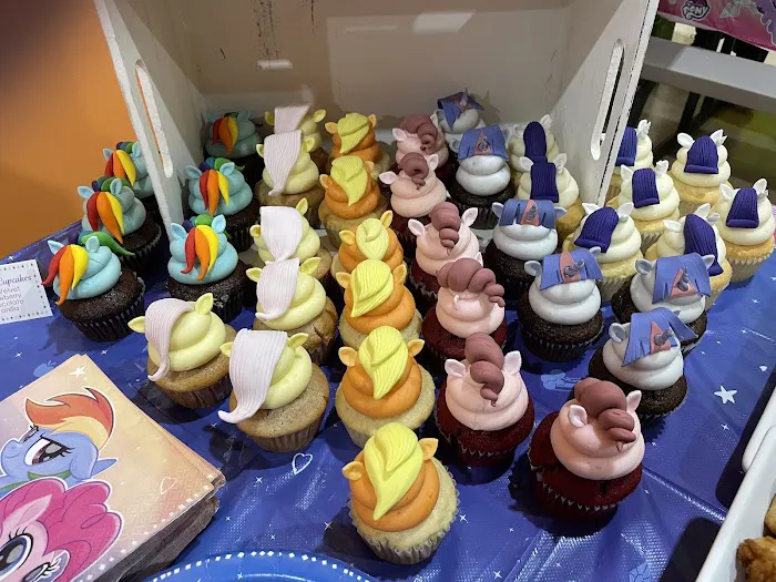 The Cupcake Shoppe Bakery + Coffee Picture 4