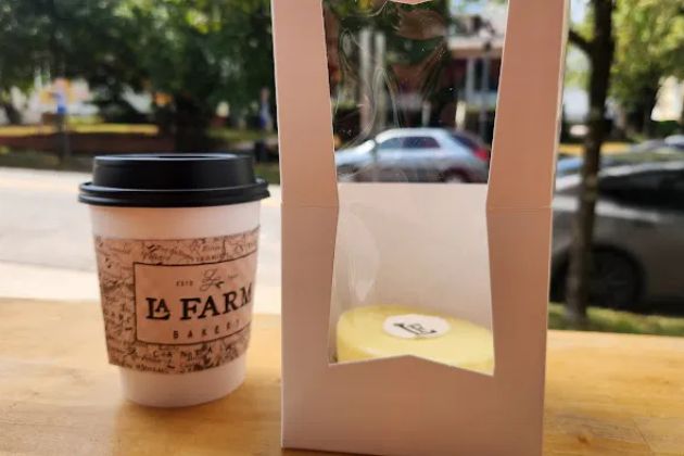 La Farm Bakery