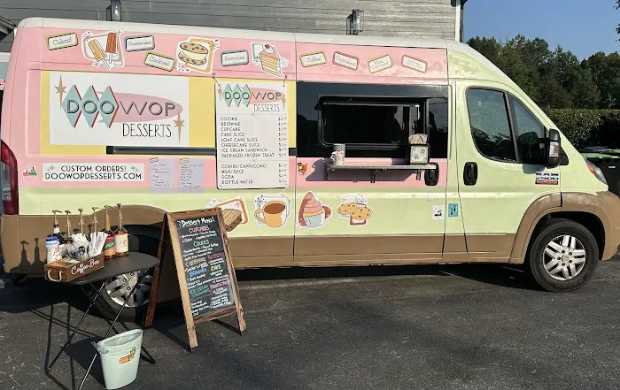Doo Wop Desserts (Food Truck, Catering & Custom Orders) Picture 6