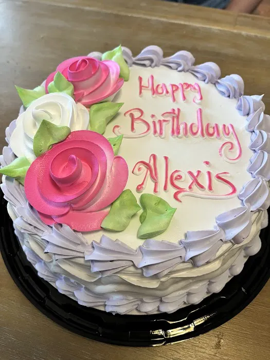 Shelleys Moms Bakery Picture 2
