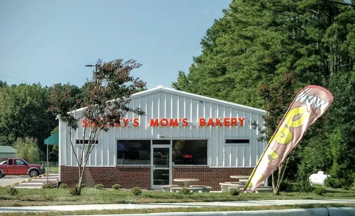 Shelleys Moms Bakery Picture 7