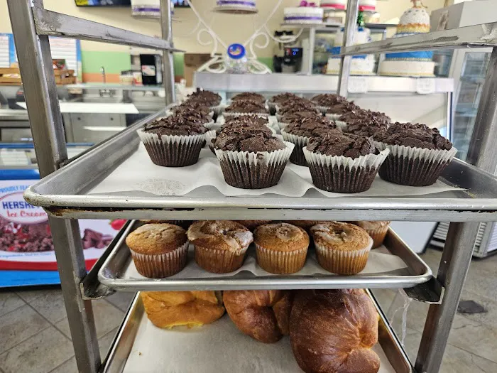 Shelleys Moms Bakery Picture 10