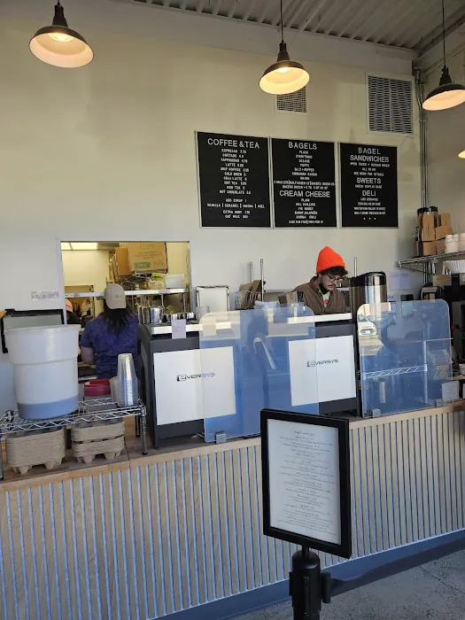 Isaac's Bagels Picture 5