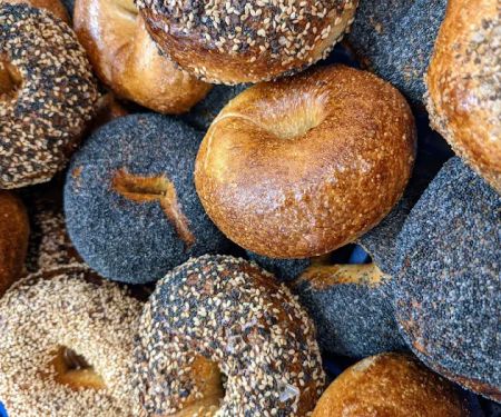 Isaac's Bagels