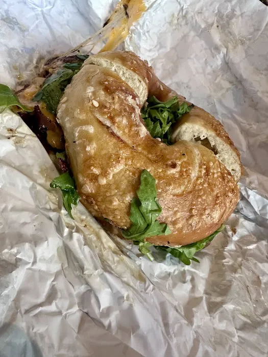 Everything Bagels Picture 3