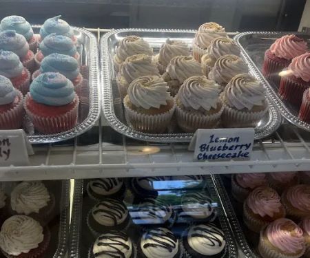 Edible Art Bakery & Dessert Cafe