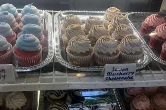 Edible Art Bakery & Dessert Cafe