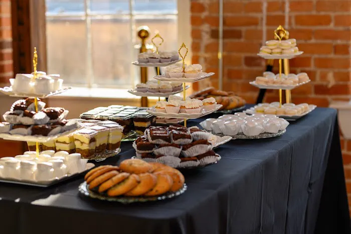 Edible Art Bakery & Dessert Cafe Picture 10