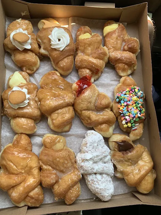 Burney's Sweets & More Picture 8