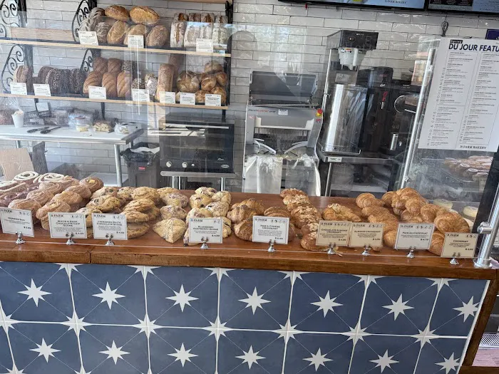 La Farm Bakery Picture 4