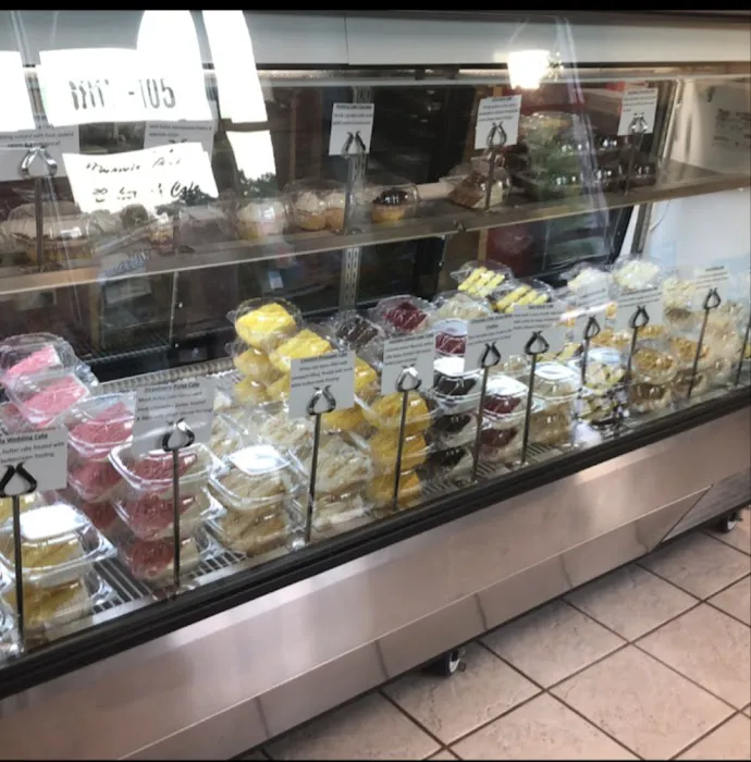 Premier Cakes Picture 10