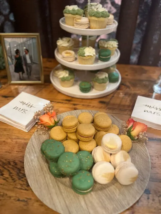 Little Blue Macaron Picture 8
