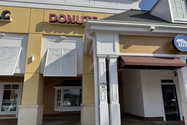 Baker's Dozen Donuts