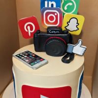Ro Cake Studio LLC ico