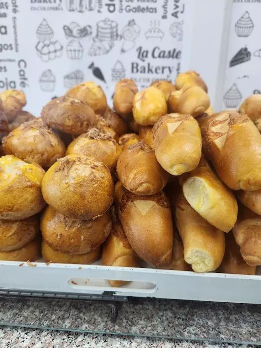 LA CASTELLANA BAKERY Picture 9