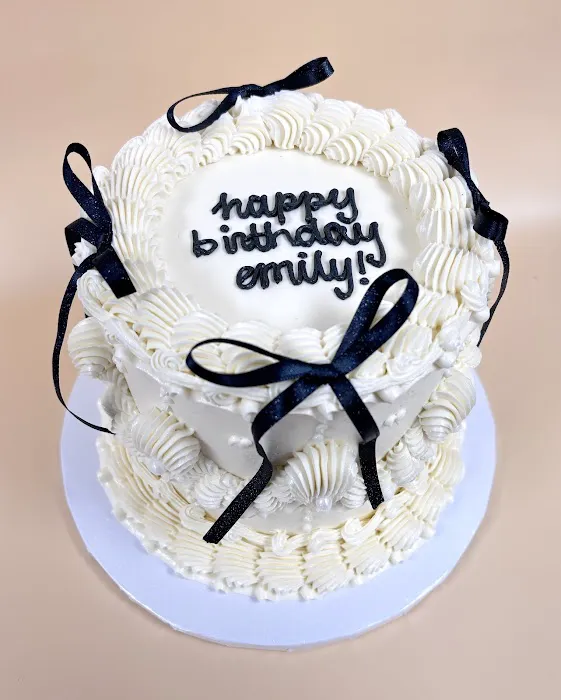 Chelle’s - Cakes By Michelle Wetsch Picture 9