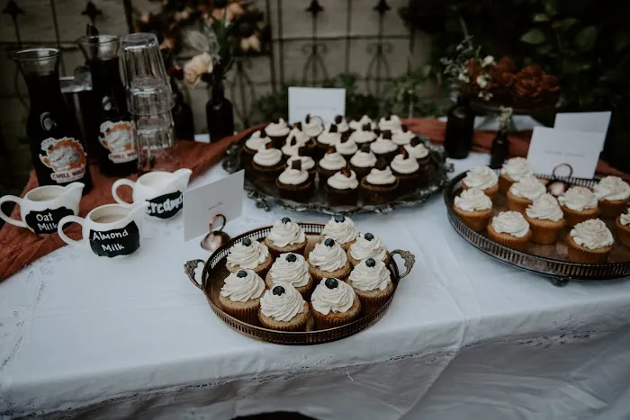 Plant Cakes Bake Shop Picture 9