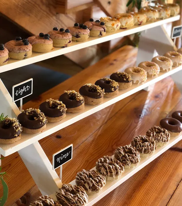 Plant Cakes Bake Shop Picture 6