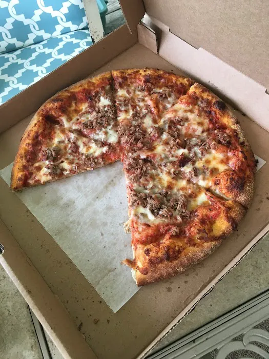 Dean’s Pizza Picture 1