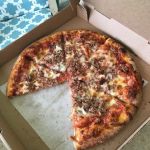 Dean’s Pizza
