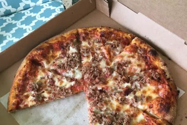 Dean’s Pizza