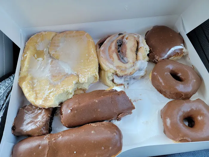 Wilson Doughnut Shop Picture 1