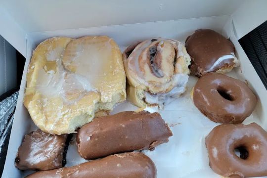 Wilson Doughnut Shop