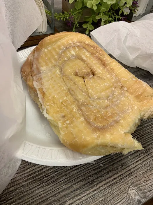 Wilson Doughnut Shop Picture 5