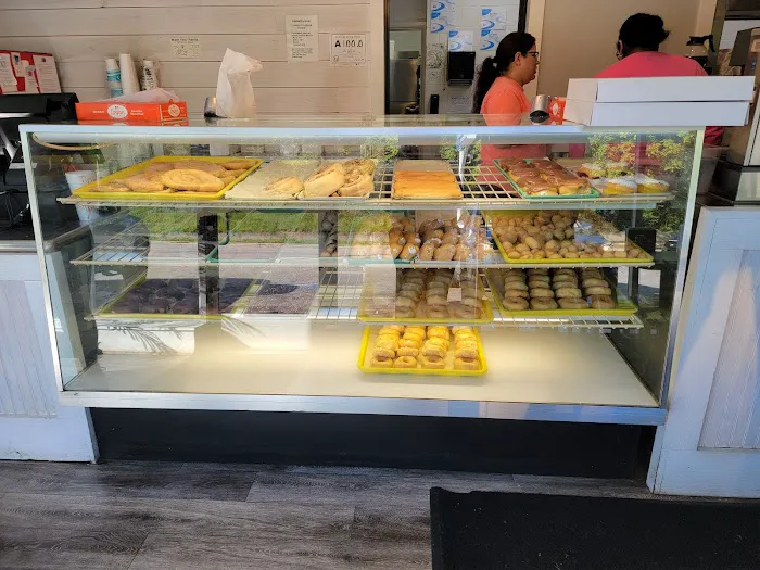 Wilson Doughnut Shop Picture 10