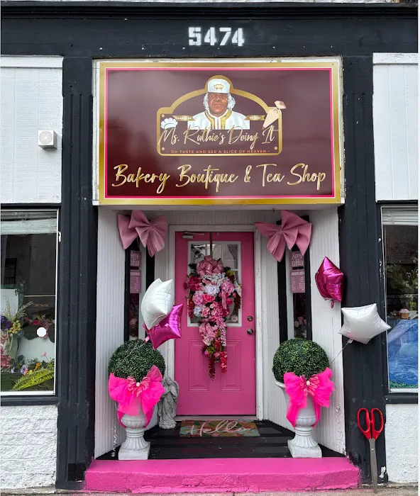Ms. Ruthie's Doing It Bakery Boutique and Tea Shop Picture 10