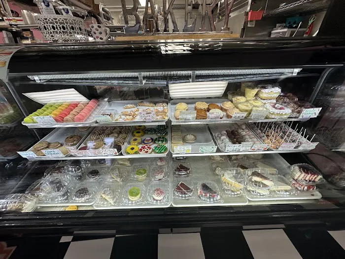 Burney's Sweets & More Picture 2