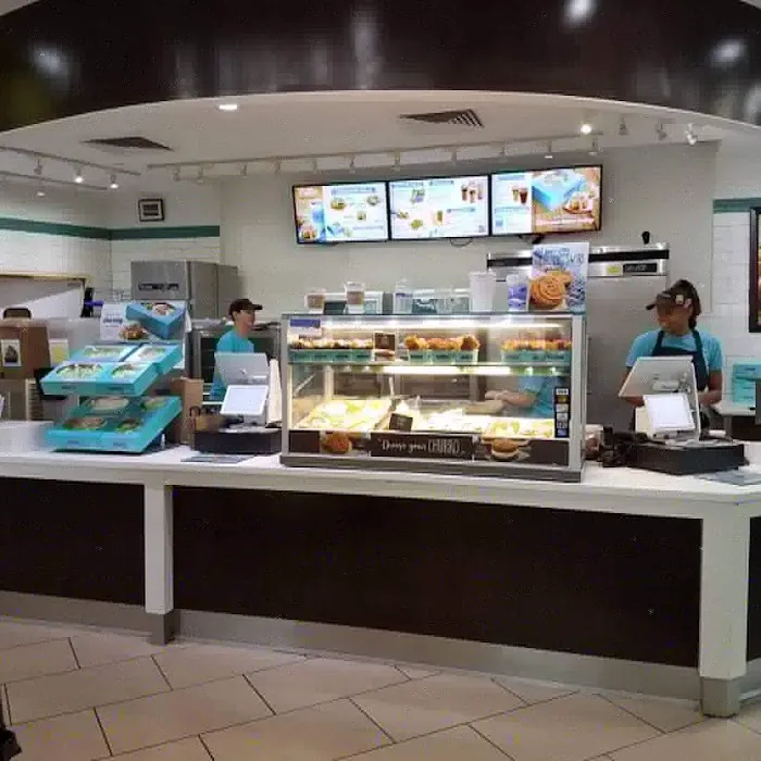 Cinnabon Picture 10