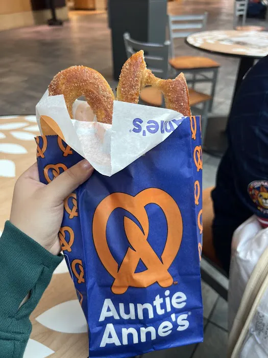 Auntie Anne's Picture 4