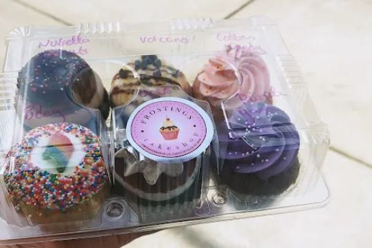 Frostings Cakeshop