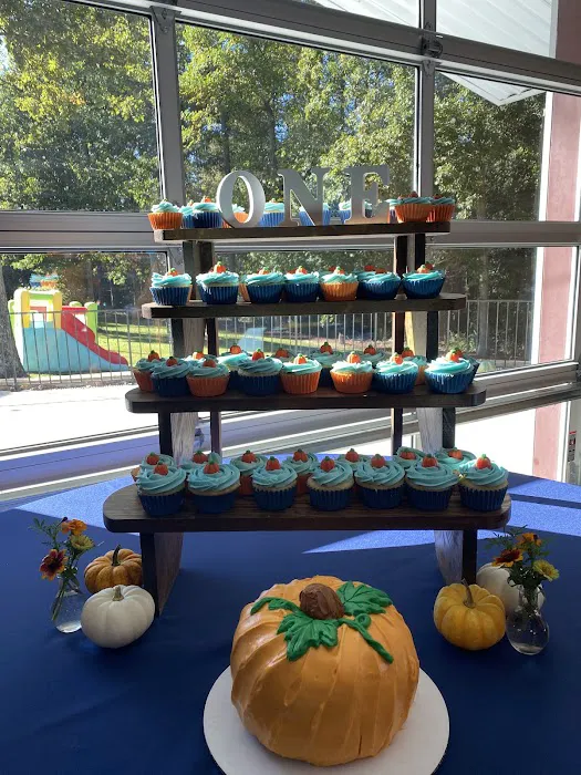 Kim's Bakes and Banners Picture 7