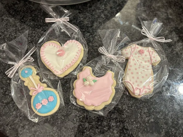 Kim's Bakes and Banners Picture 3