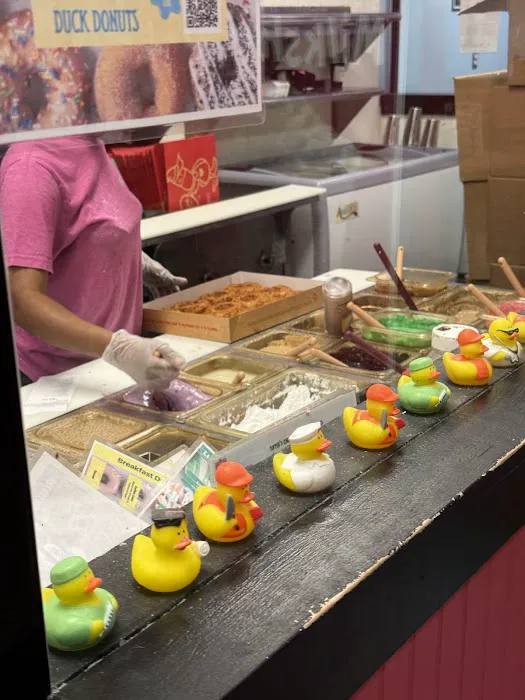 Duck Donuts Picture 5