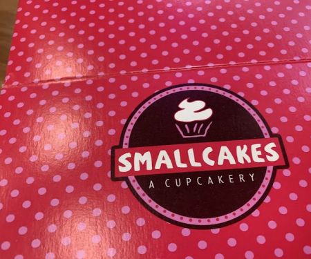 Smallcakes: Cupcakery & Creamery